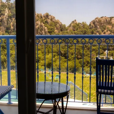 Lavanta Butik Otel Turunc 3*