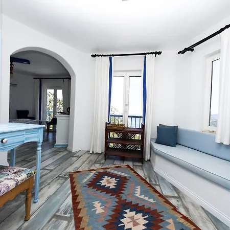 Lavanta Butik Otel Turunc Aparthotel