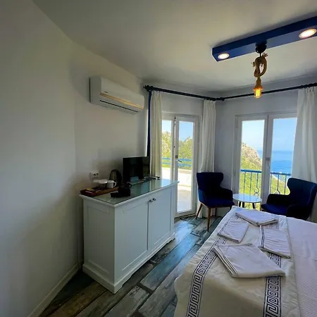 Lavanta Butik Otel Turunc 4*