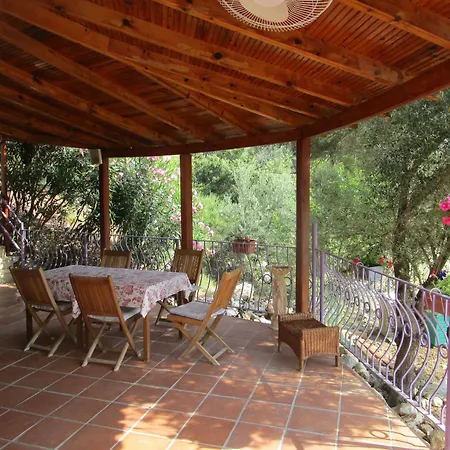 Aparthotel Lavanta Butik Otel Turunc 4*