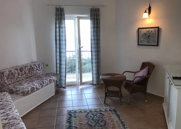 מלון דירות Lavanta Butik 4*