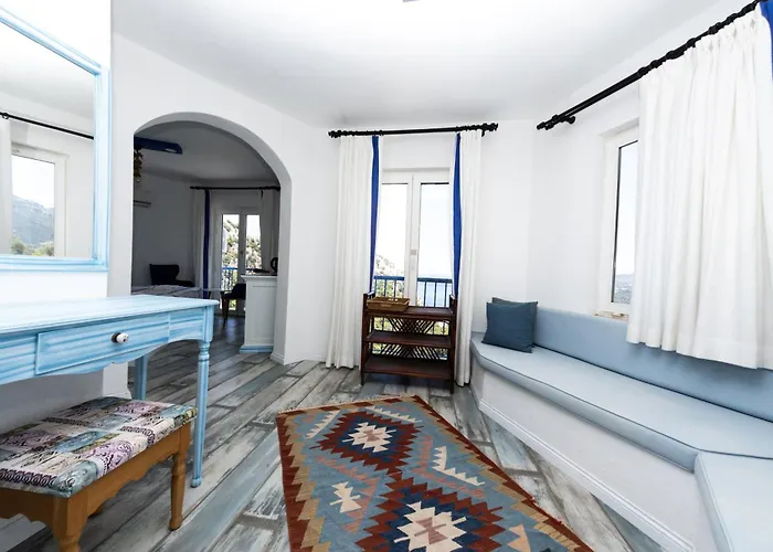 Lavanta Butik Otel Turunc Aparthotel