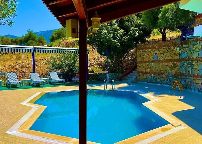 Aparthotel Lavanta Butik Otel Turunc 4*